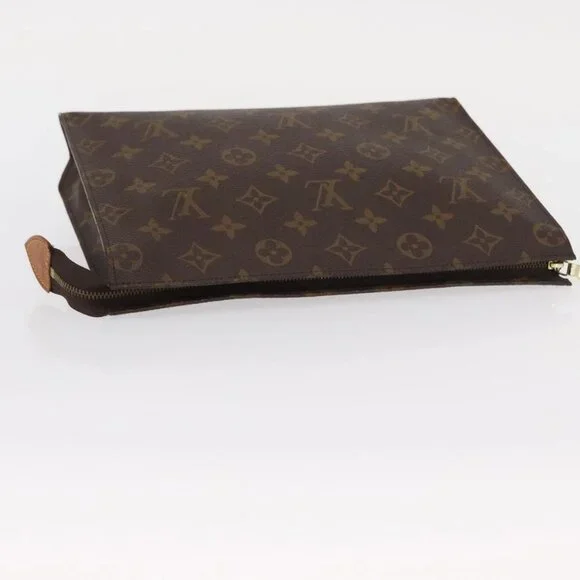 LOUIS VUITTON Monogram Poche Toilette 26 Pouch - Picture 5 of 15